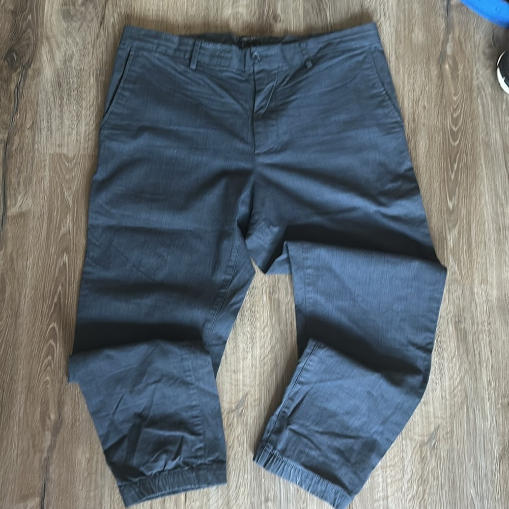 Banana Republic Jogger pants